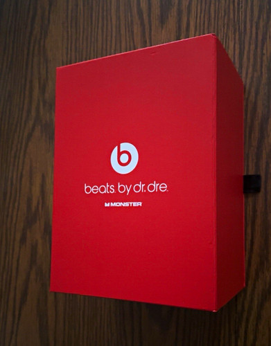Pristine monster beats by - monster,